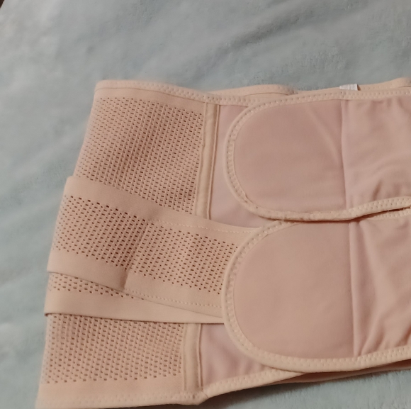 Postpartum waist trainer - Picture 7 of 8